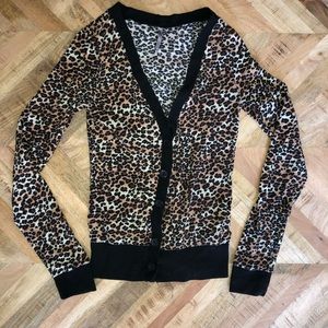 Cheetah print Sweater